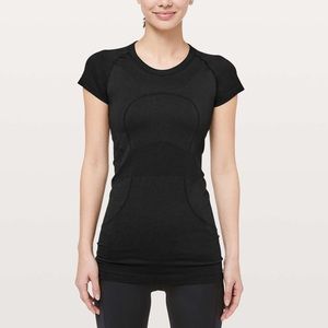 Black Lululemon Swiftly Tech Shortsleeve